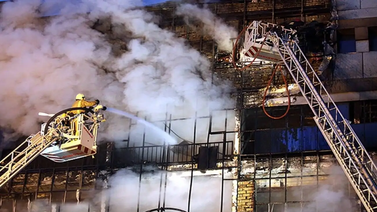 ویدیو  -  آتش سوزی بزرگ در غرب لندن