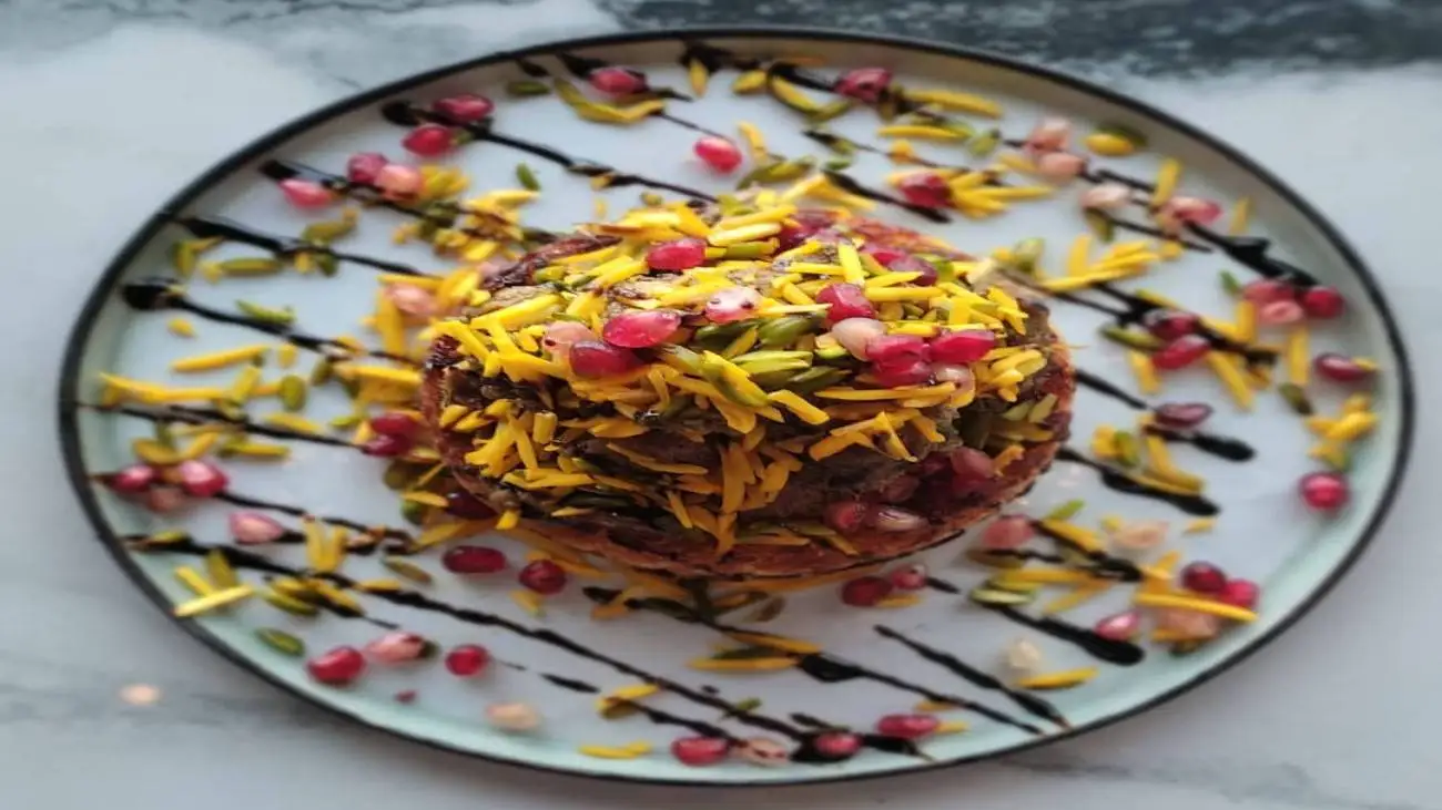 انارپلو ؛ غذای خوش رنگی که یلدا را به خانه تان می آورد