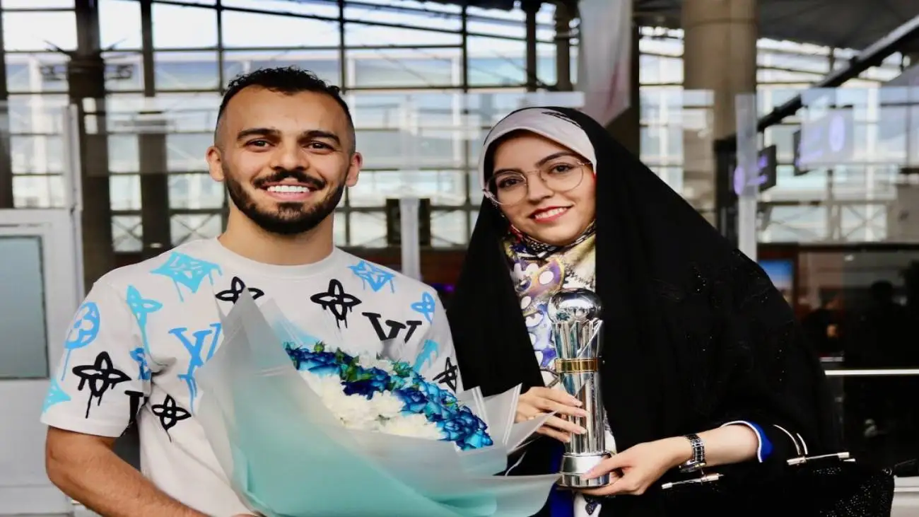 نذرم را ادا کردم  -  امام زمان(عج)  را خیلی دوست دارم  -  تفاوت فوتبال و فوتسال در عشق است