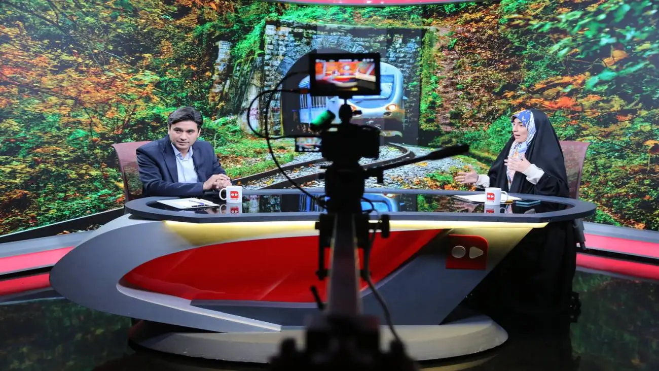 تعریف مسیرهای جدید برای قطارهای گردشگری  -  قطار شیرگاه دائمی شد  -  برنامه ریزی برای آینده گردشگری ریلی