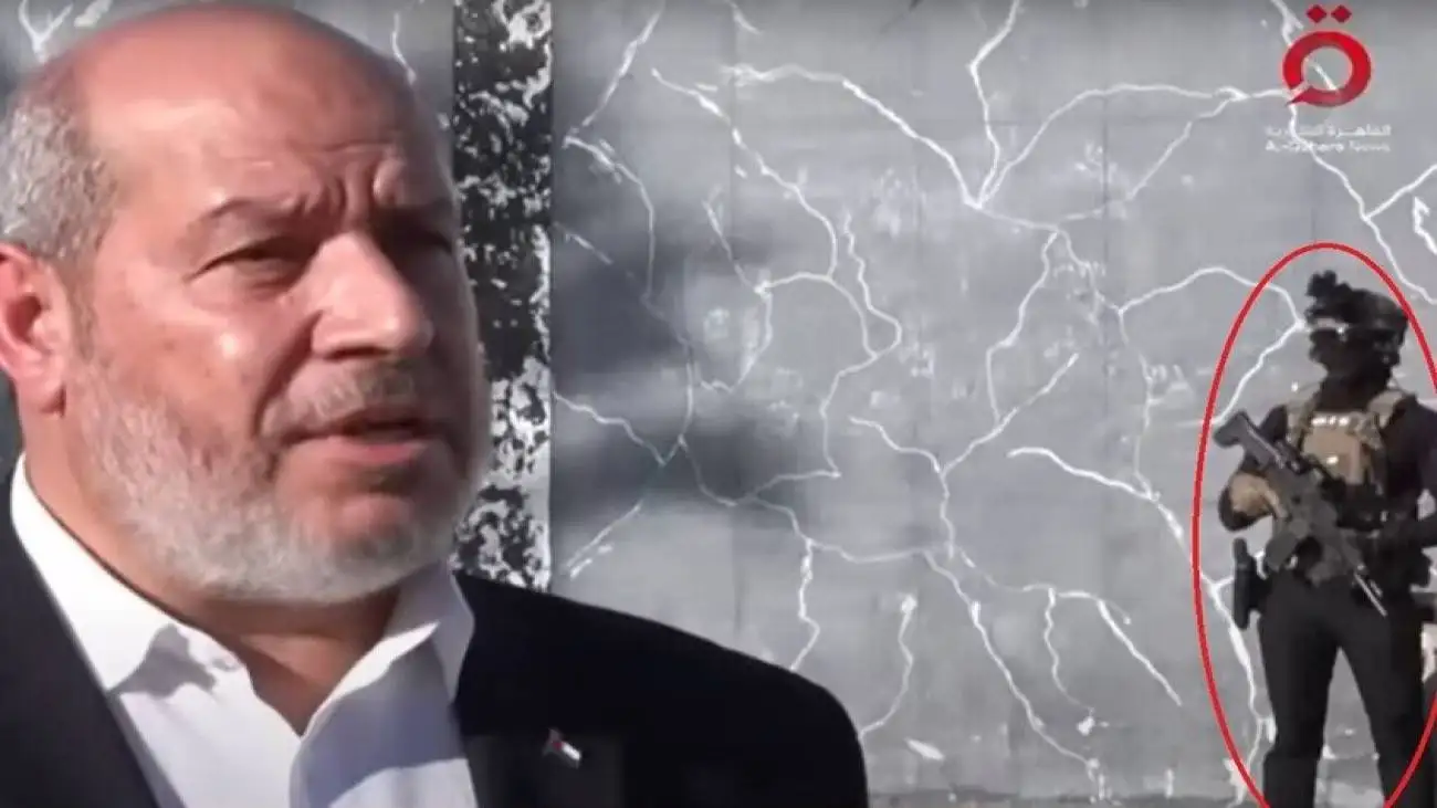 این عکس فاش کرد؛ چه کسی از رهبر حماس حفاظت می کند؟  -  ببینید