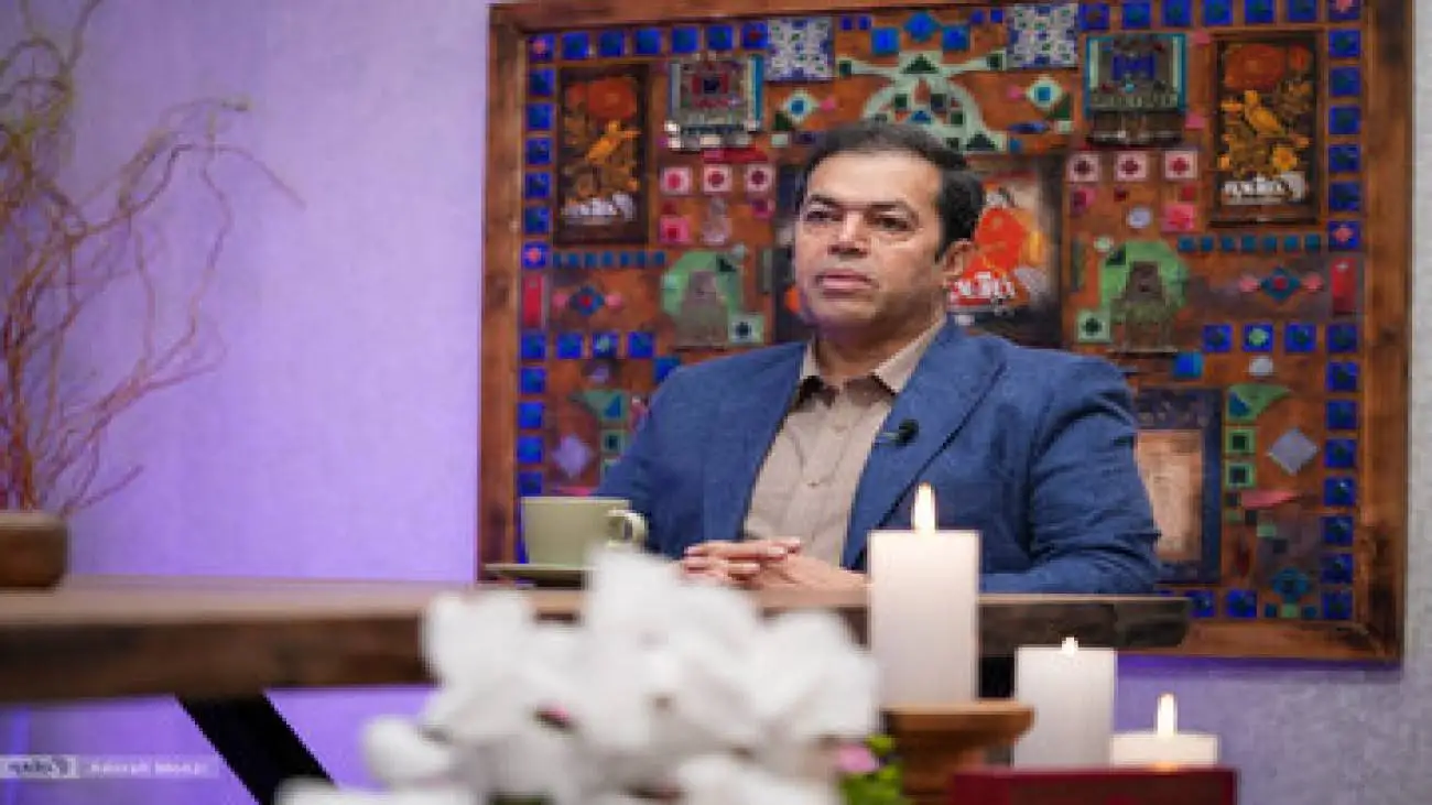 درستکار: عادل فردوسی پور، به جای اینکه حذف شود، حتی محبوب تر از قبل شد