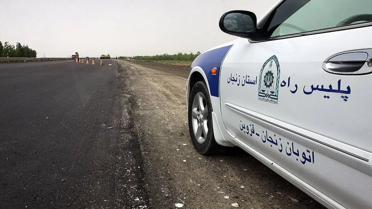 ویدیو  -  قرار صوری با شیشه فروش در میدان راه آهن و بازداشت توسط پلیس