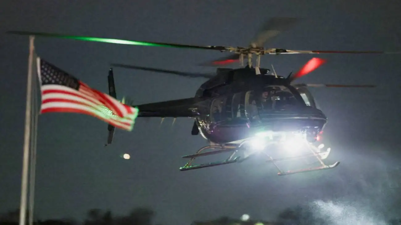 ویدیو  -  سقوط بالگرد پلیس آمریکا در درگیری مسلحانه