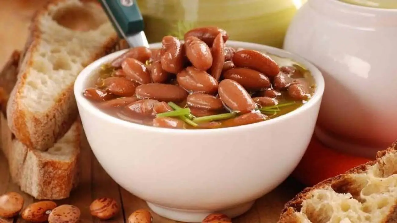 چرا با وجود خیساندن حبوبات باز هم نفخ می کنیم؟  -  9 توصیه طلایی برای خداحافظی با نفخ