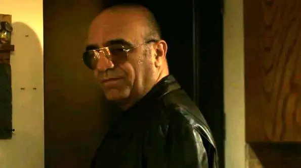 تعکس دیدنی شبح و مرضیه در اتاق گریم سریال بچه مهندس 3  ... -  مهربانی با چهره زمخت