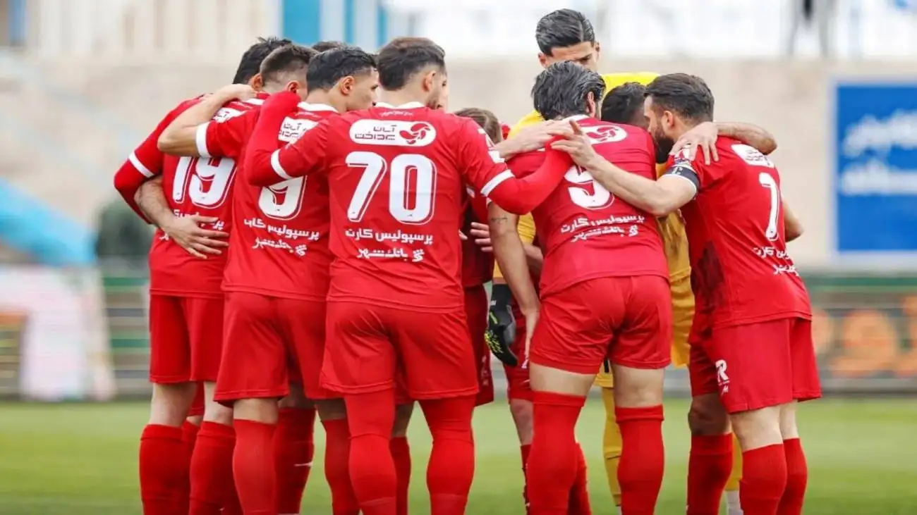 ستاره سابق سرخ ها : این پرسپولیس قهرمان نمی شود!  -  اشتباهات فردی در تیم زیاد است