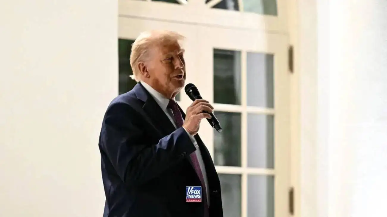 اعتراض به ترامپ در یک رستوران و کلافگی او  -  ببینید