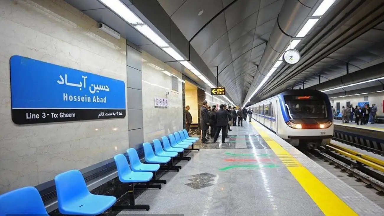 سفری ارزان، سریع و بی دردسر به محبوب ترین نقاط گردشگری پایتخت با مترو