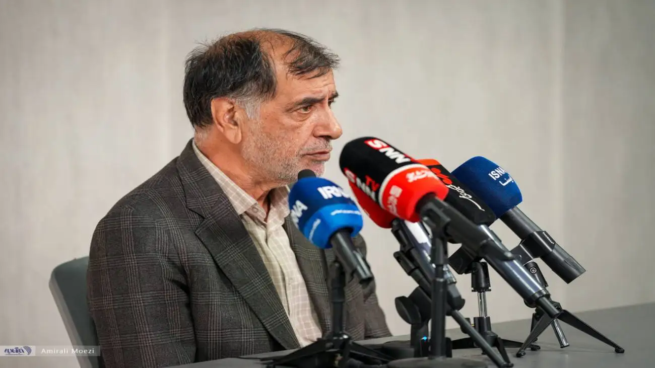 ویدیو  -  افشای ماجرای اسید پاشی روی صورت دختران بی حجاب از زبان باهنر