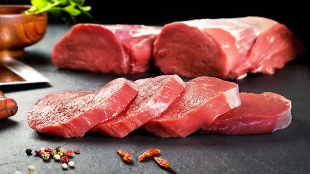 عوارض خطرناک و کُشنده مصرف زیاد گوشت قرمز  -  چقدر باید گوشت قرمز مصرف کنیم؟