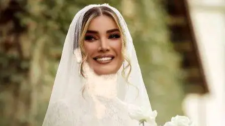 متین ستوده و مادر کامران تفتی در مرکز زیبایی  -  خانم بازیگر نیومده مادرشوهرش رو بزک  کرد