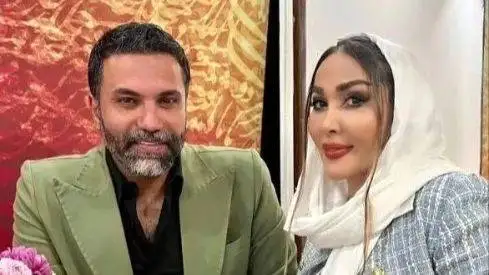 علیرضا نیکبخت واحدی: زن ذلیل نیستم ولی دوسش دارم  -   زنم اجازه نمیده تو خونه فوتبال بازی کنیم؛ گوشیم دستشه اگه رمزش هم بخواد بهش میدم  !