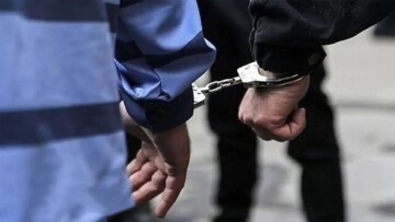 نظافتچی سارق، 30 میلیارد پول و طلا را به سرقت برد