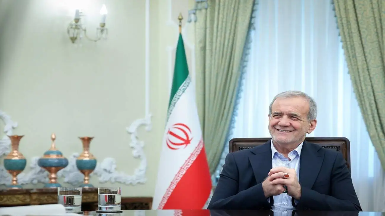پزشکیان نتوانست معنی شعر شهریار را به فارسی ترجمه کند  -  به (دومان) چی می گن؟