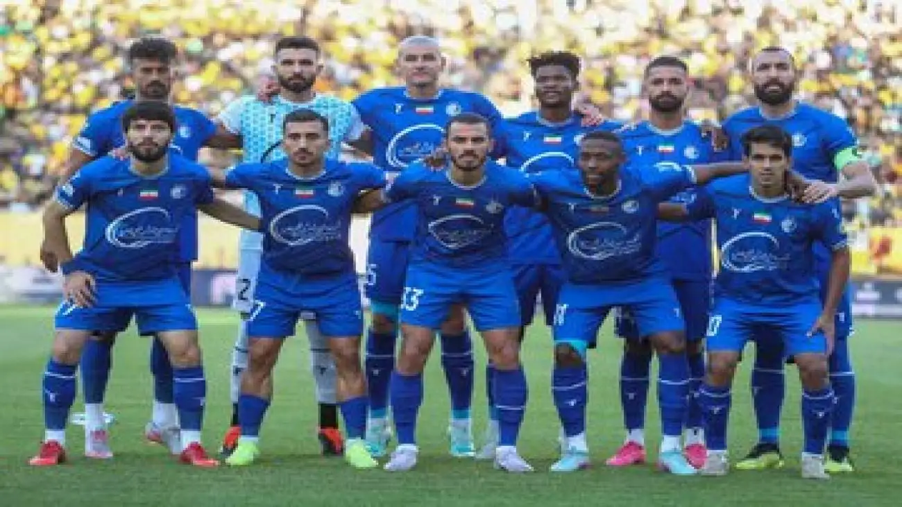 پیام تبریک استقلال به تراکتور بابت قهرمانی