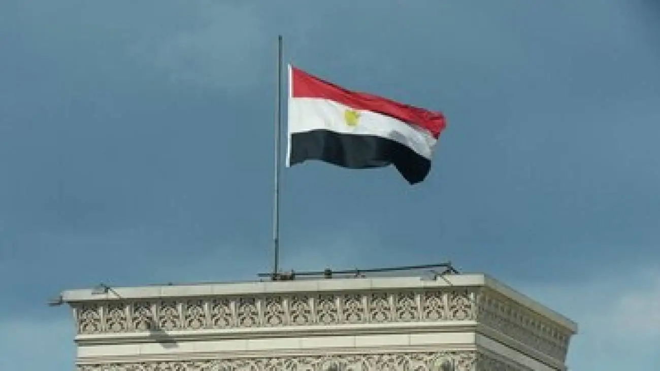 هیئت نظامی اسرائیل وارد قاهره شد؛ مذاکره با مقامات امنیتی  -  درخواست غرامت 52 میلیارد پوندی از مصر