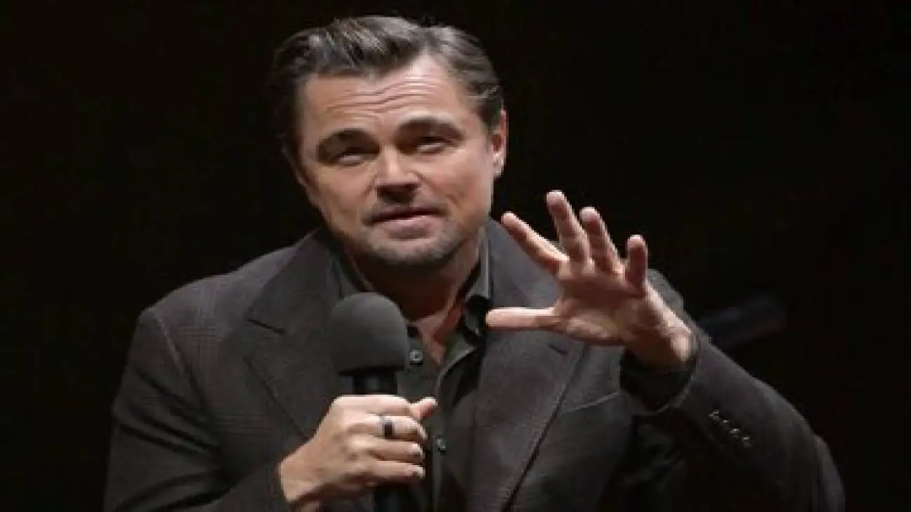 لئوناردو دی کاپریو هشدار داد: آیا مردم هنوز عطش رفتن به سینما را دارند یا سینماها مثل (جزبارها) خواهند شد؟