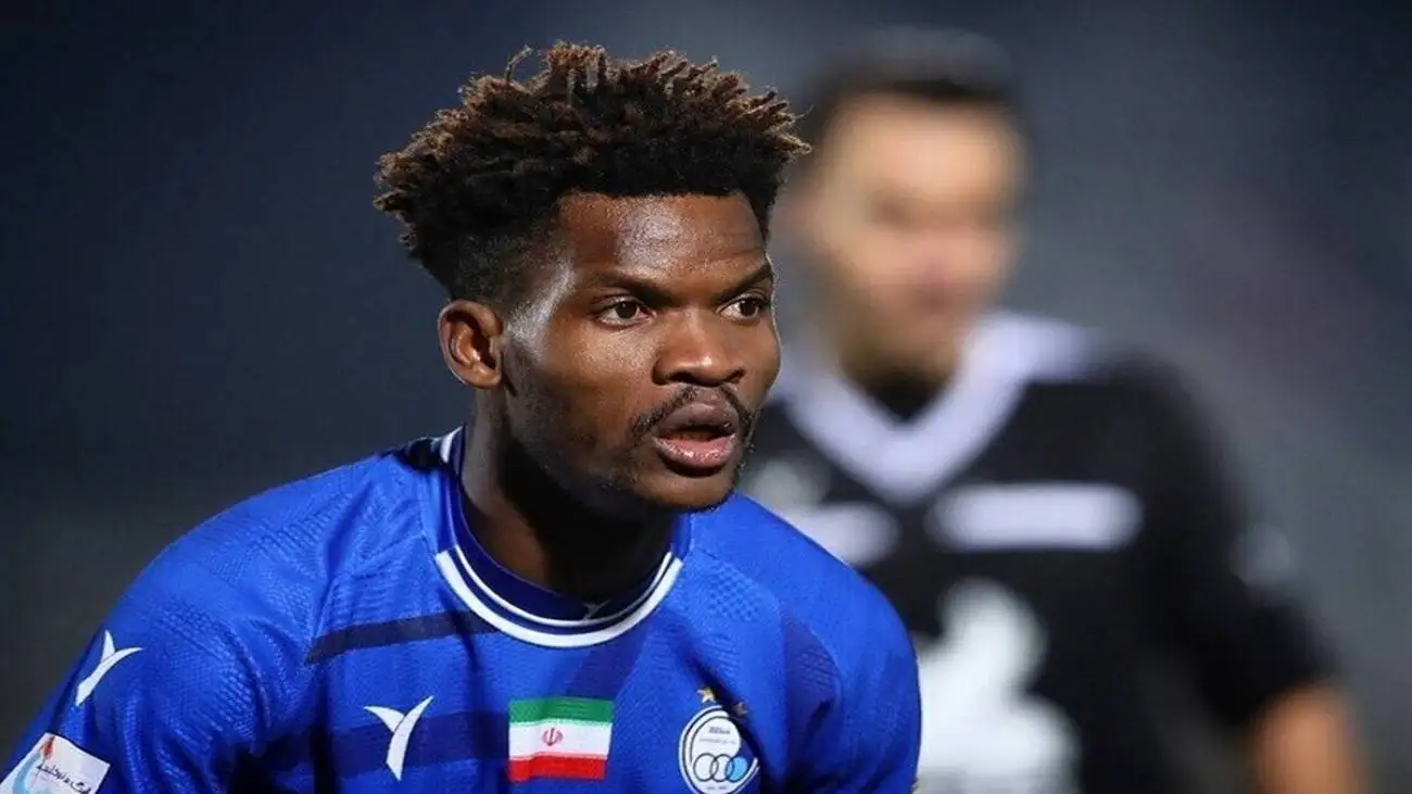 اندونگ مقصر است یا استقلال  -  تمام مطالبات هافبک گابنی باید پرداخت شود؟