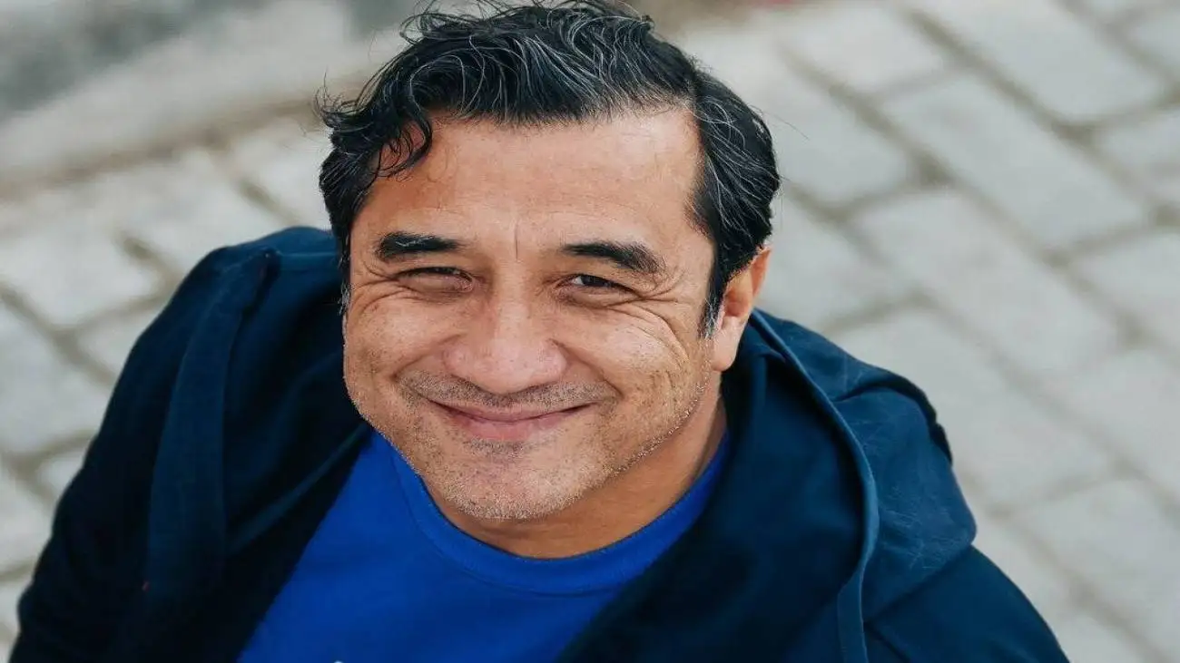 ویدیو  -  عذرخواهی متفاوت خداداد عزیزی: وجودش را دارم که...