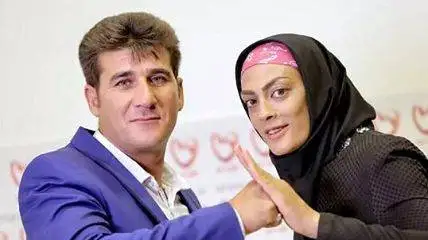 ویدیو  -  شهربانو منصوریان: با شوهرم بحثم بشه از دور با پا می زنم و فرار تا حواسش باشه  -  نزدیکش نمیشم چون کشتی گیره بگیرتم بیچاره ام و ...