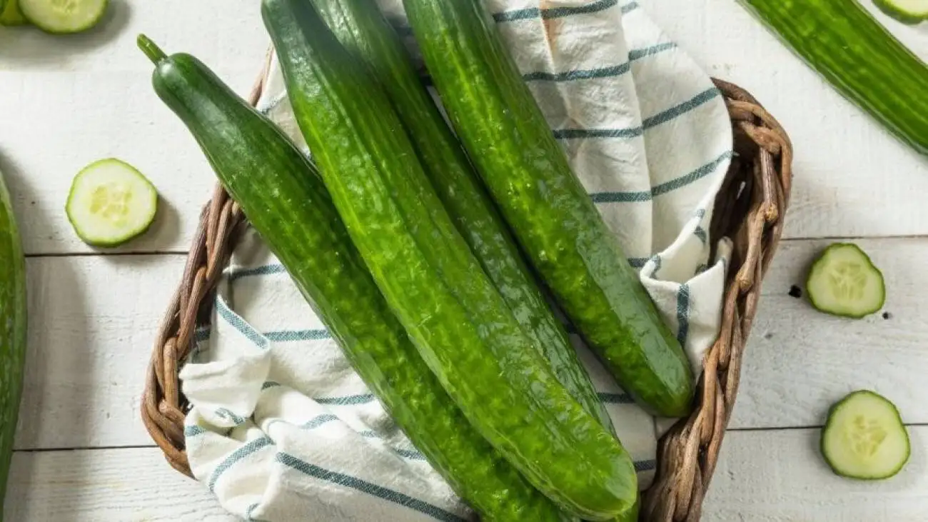 بهترین میوه برای جلوگیری از بوی بد دهان ؛ دلیل اصلی بوی بد دهان چیست ؟