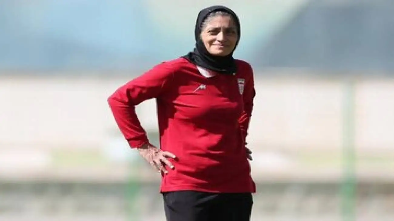 عکس -  دلنوشته احساسی بهترین مربی زن آسیا