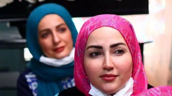 عکس  -  سفر در زمان  -  چهره (شیلان) سریال نون خ بعد 5 سال در 35 سالگی  -  خارج از سریال ...