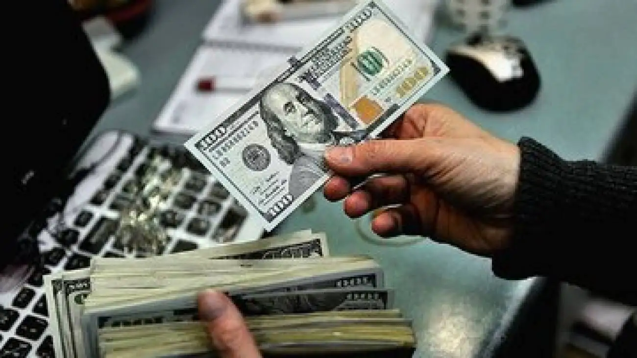 قیمت دلار به علت این اتفاق ریخت