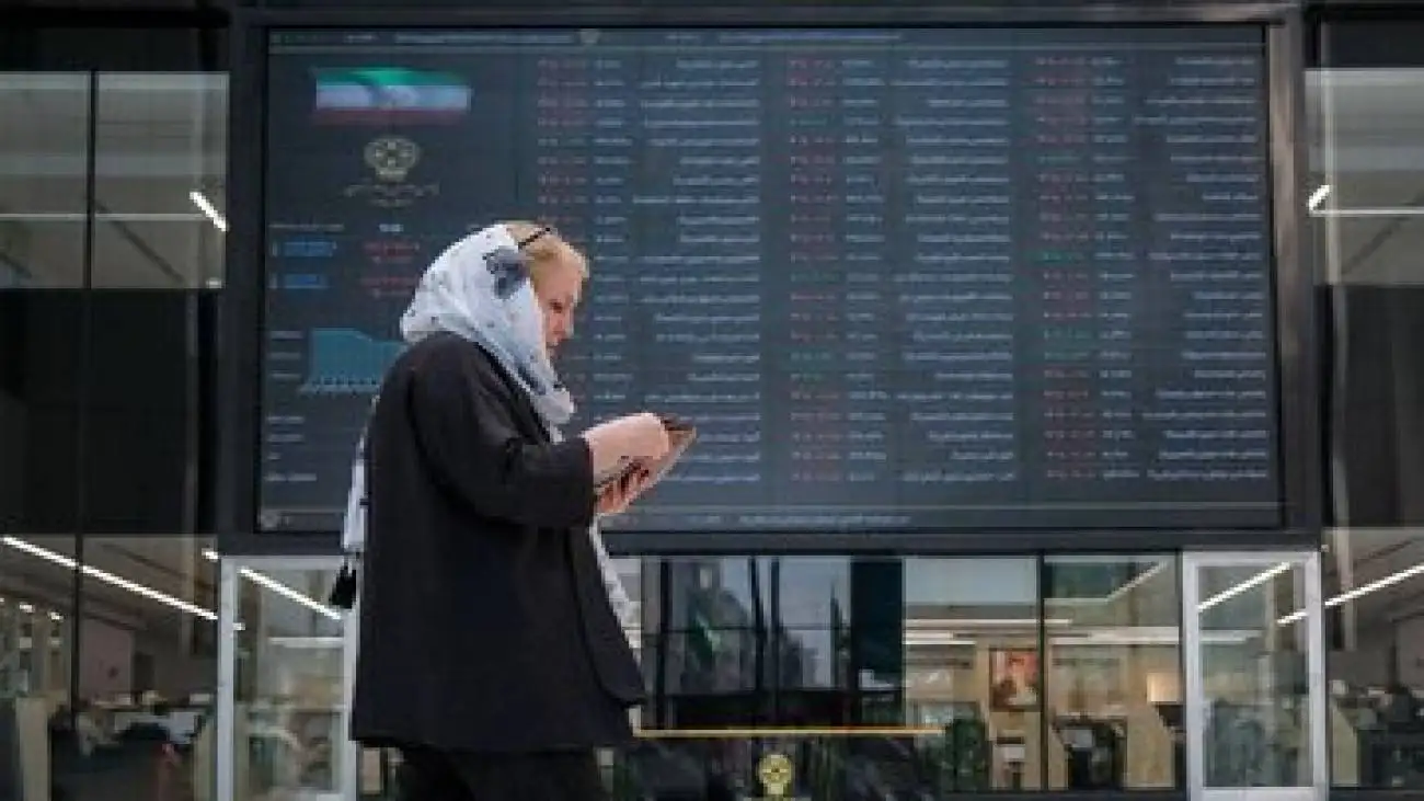 پیش بینی بورس فردا 9  اردیبهشت 1404 -  عمیدی: فعلا نگرانی برای اصلاح بازار سرمایه  نداریم
