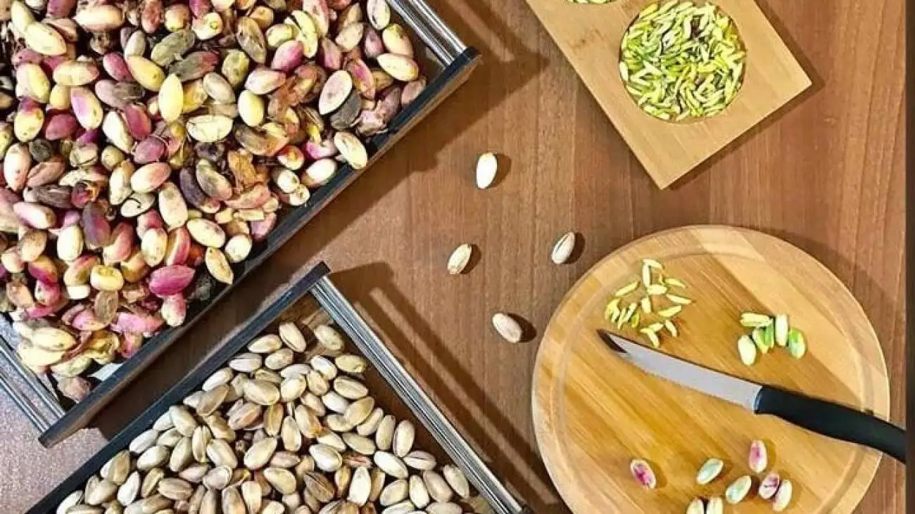 درست کردن خلال پسته در خانه