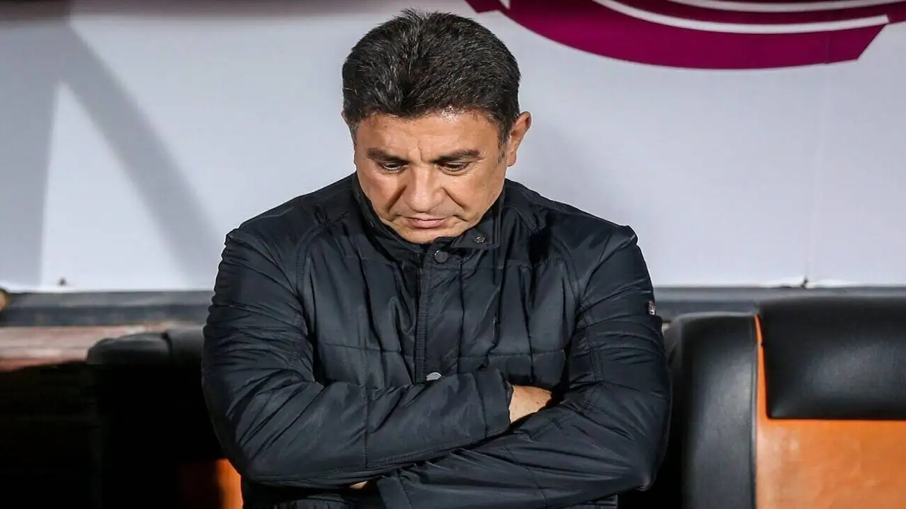قلعه نویی دیگر به درد تیم ملی ایران نمی خورد  -  اسکوچیچ از کیروش مربی بهتری است  -  موفقیت اسکوچیچ را هیچ مربی دیگری کسب نکرده است