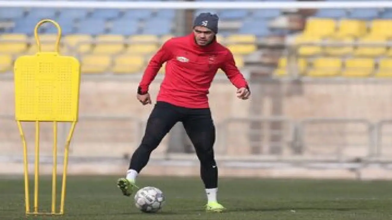 عکس -  هدیه لاکچری ستاره پرسپولیس به مربی محبوبش