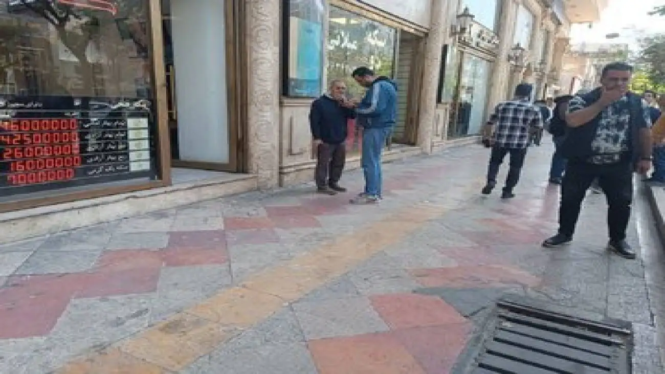 تکانه های مذاکره ایران با آمریکا در بازارهای سرمایه