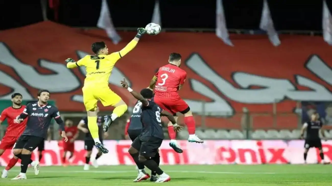 فرار پرسپولیس ده نفره از شکست با سوپرگل لحظه آخری باکیچ  -  پاگشای اوسمار در تبریز تلخ نشد