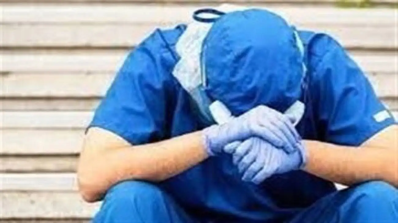 گزارش خودکشی رزیدنت های ایرانی در یک مجله خارجی -  چند رزیدنت در سال خودکشی می کنند؟