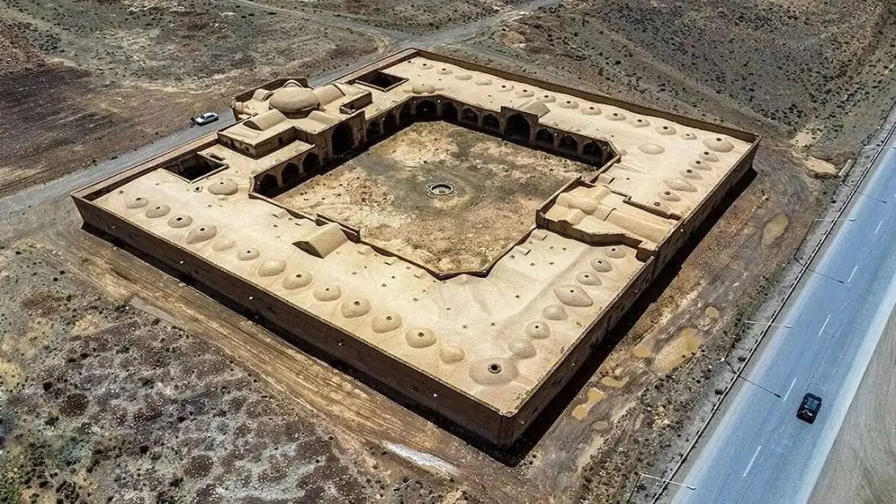 کاروانسراهای آهوان از ثبت جهانی خارج می شود؟  -  توضیح مدیر کاروانسراهای ایران