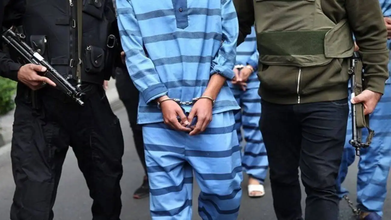 ویدیو  -  بازداشت خفتگیران قداره کش در اصفهان