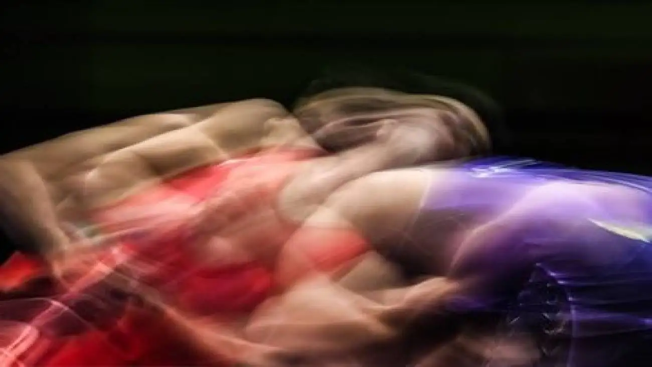 تصویر  -  پدیده کشتی ایران رفت؛ ستاره کشتی زیر پرچم آذربایجان