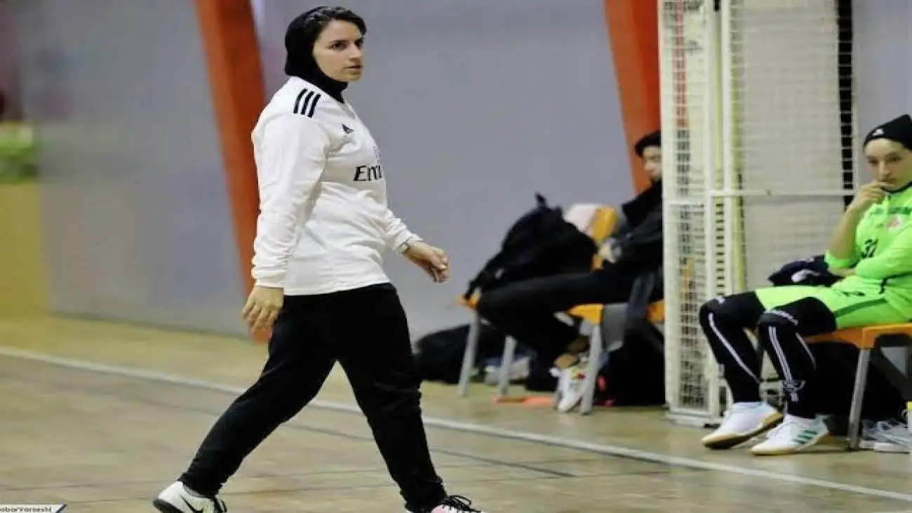 ویدیو  -  نظر جالب نیلوفر اردلان درمورد وحید شمسایی