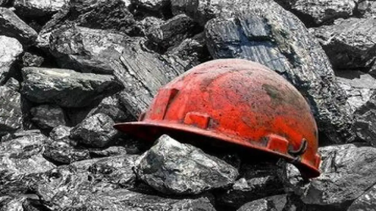 ریزش سقف معدن پرورد طبس؛ یک کارگر جان باخت