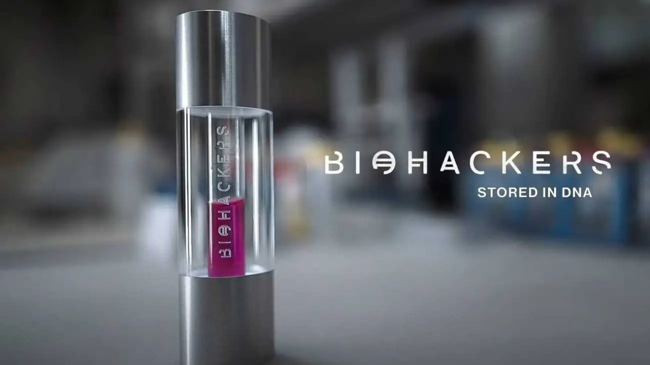 خداحافظی با هارددیسک ها و فلش مموری های بی مصرف  -  وقتی بدن انسان به هارددیسک تبدیل می شود