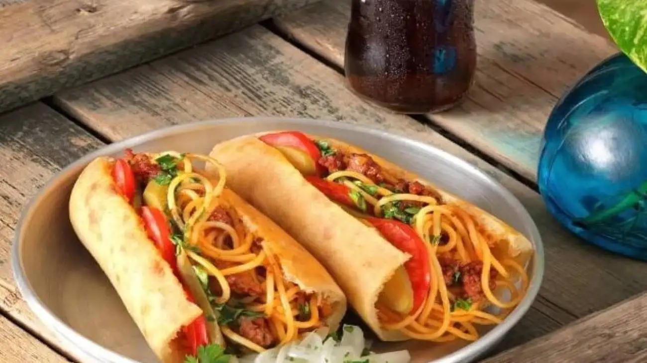 ساندویچ ماکارونی به سبک ساندویچی های قدیمی