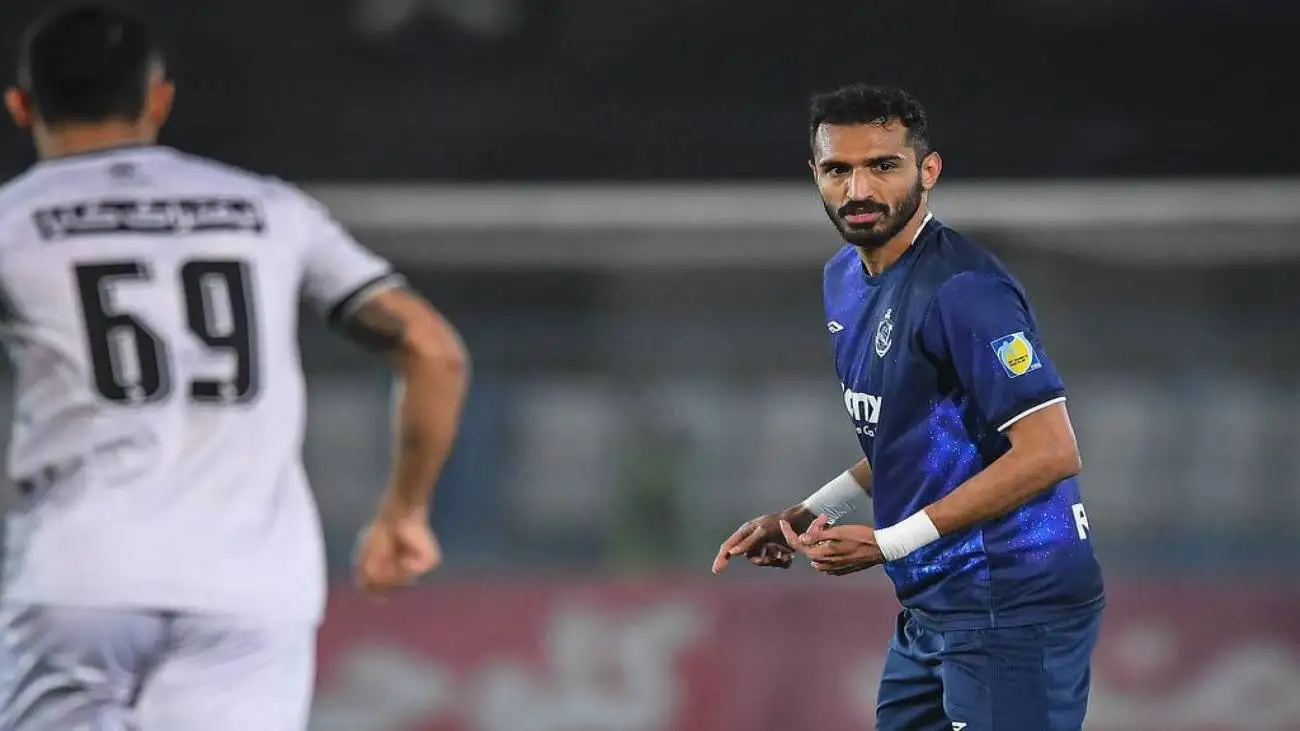 ویدیو  -  مه شدید دیدار آلومینیوم-ملوان را به تاخیر انداخت!