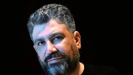 رضا رشیدپور از مردم خواسته پروفایل شان را به این تصویر تغییر دهند؛ این یک عزای عمومی است+عکس