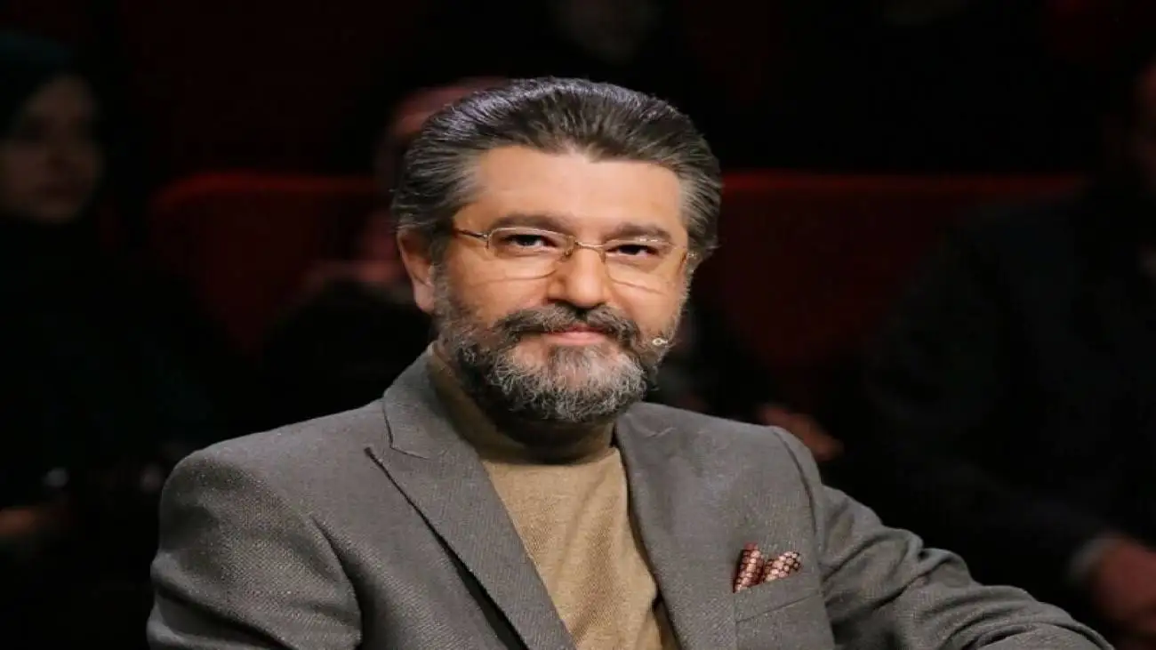 حرف های پسر مجری معروف تلویزیون درمورد همسر پدرش  -  ببینید
