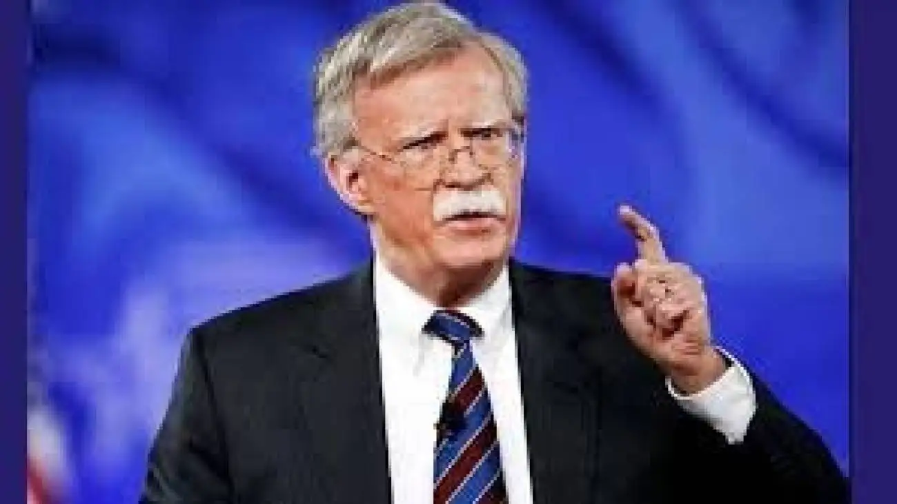 جان بولتون تسلیم شد