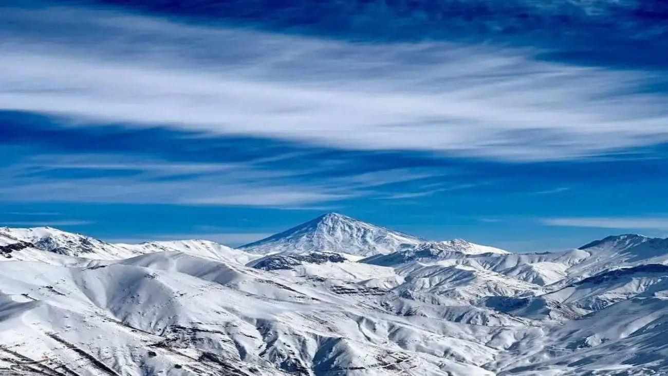 بام ایران در ضیافت ابرها