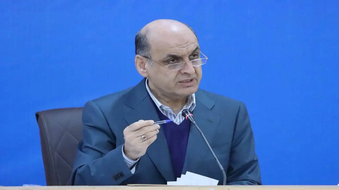 ویدیو  -  کری خوانی استاندار گیلان برای پخش زنده بازی تیم فوتبال بندر انزلی از شبکه 3 سیما