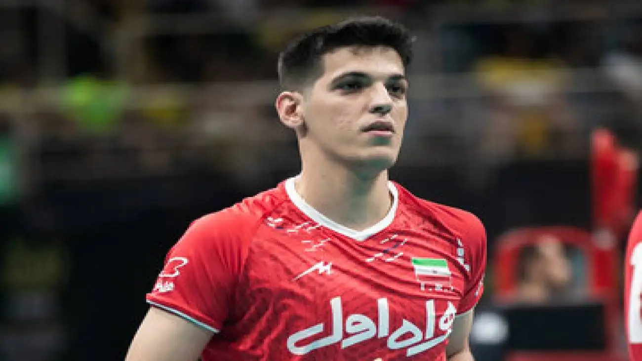 پزشک ایرانی که صابر کاظمی را درمان می کند کیست؟ -  از جراحی مجانی تا خادمی امام رضا(ع)